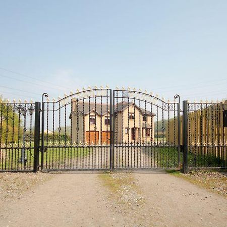 Milnholm Manor Διαμέρισμα Φάλκιρκ Εξωτερικό φωτογραφία